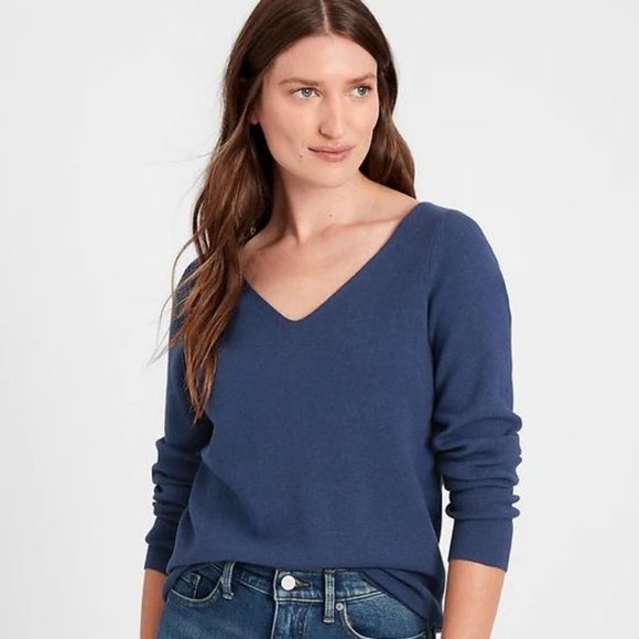 Banana Republic Sweaters - Banana Republic Serene Sweater Lenzing Ecovero